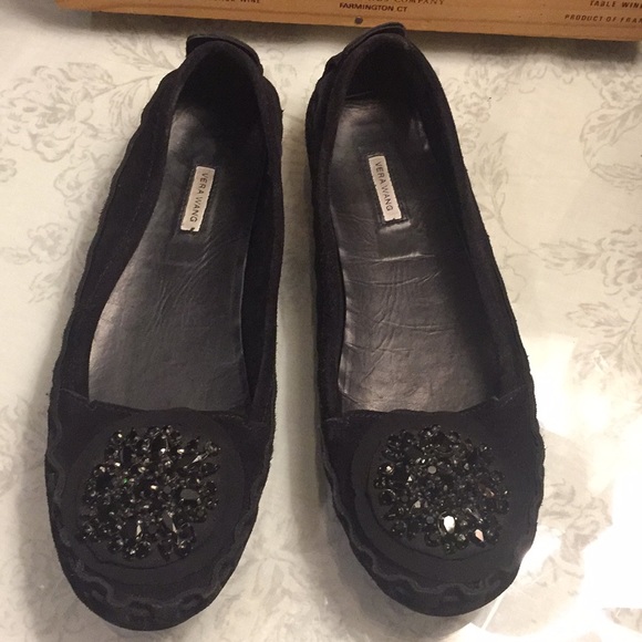 Vera Wang Shoes - Vera Wang suede flats